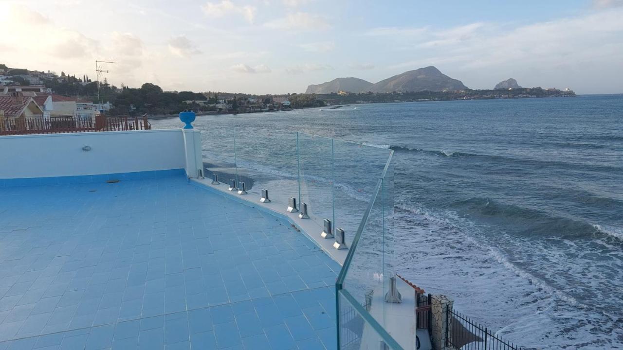 Blue Life, Sea-Luxury Rooms On The Beach Between Palermo And Cefalu' Casteldaccia Luaran gambar