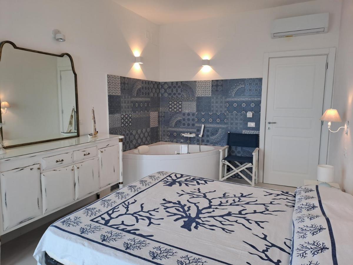 Blue Life, Sea-Luxury Rooms On The Beach Between Palermo And Cefalu' Casteldaccia Luaran gambar