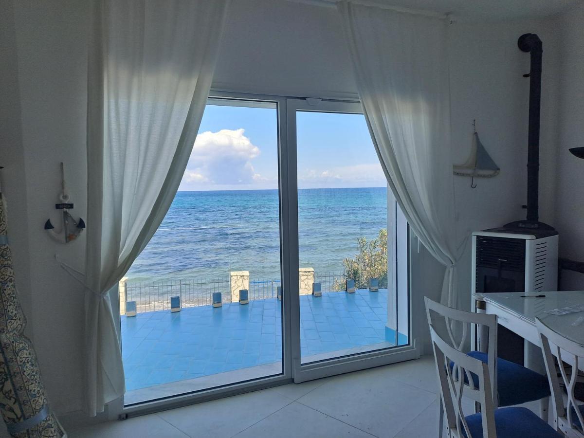 Blue Life, Sea-Luxury Rooms On The Beach Between Palermo And Cefalu' Casteldaccia Luaran gambar