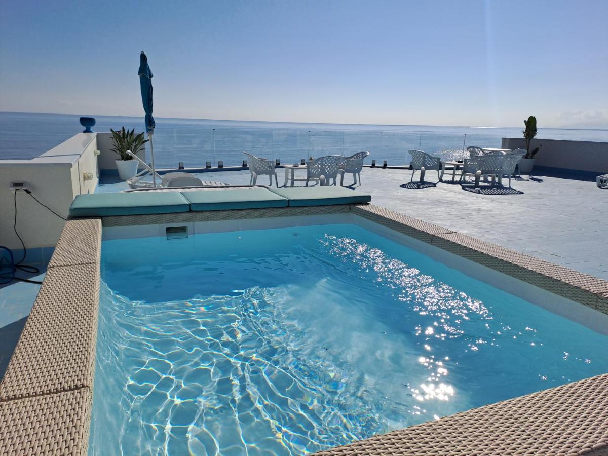 Blue Life, Sea-Luxury Rooms On The Beach Between Palermo And Cefalu' Casteldaccia Luaran gambar