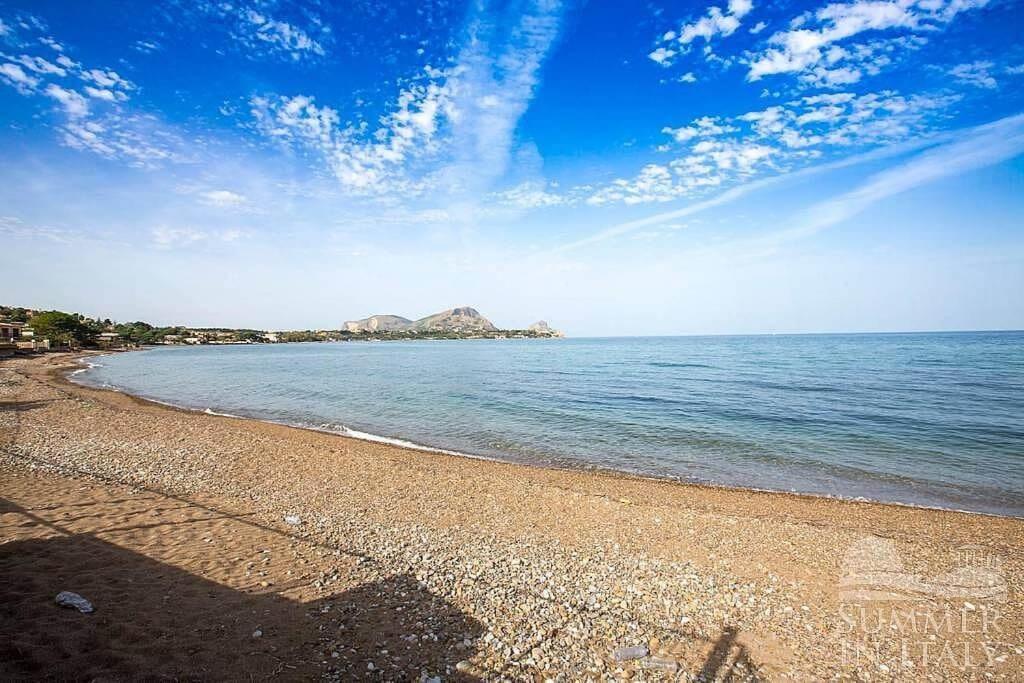 Blue Life, Sea-Luxury Rooms On The Beach Between Palermo And Cefalu' Casteldaccia Luaran gambar
