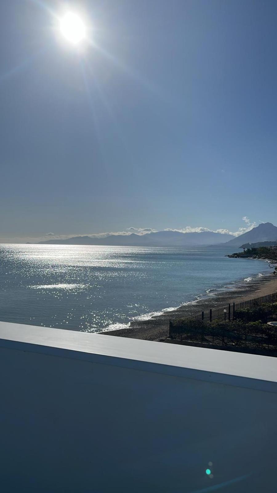 Blue Life, Sea-Luxury Rooms On The Beach Between Palermo And Cefalu' Casteldaccia Luaran gambar